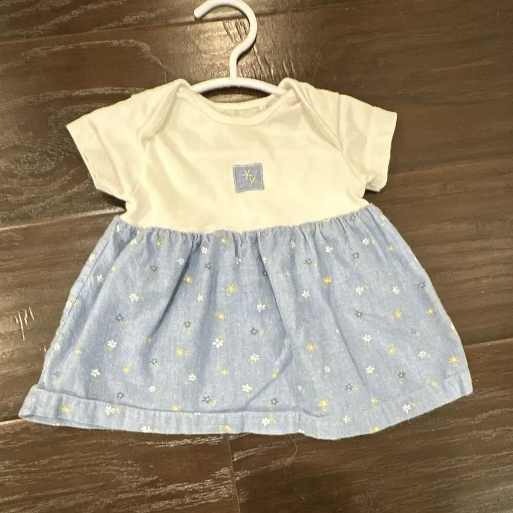 Vintage Gymboree rainbow tag Baby Girl 0-3 Months Blue Daisy baby Dress